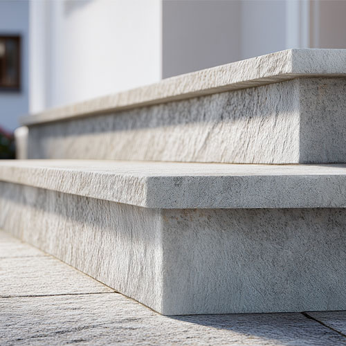 Stufe mit Überstand